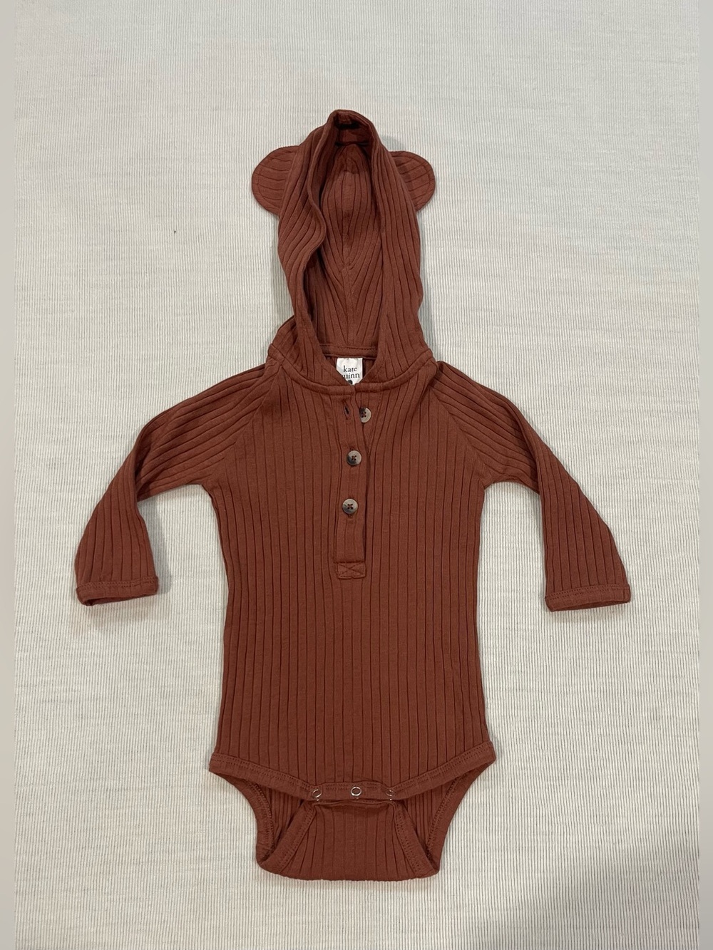 Kate Quinn Ribbed Organic Cotton Bear Bodysuit 6-12M